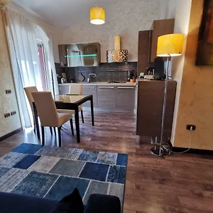https://eschilo-luxury-house.sicilyhotelsitaly.net